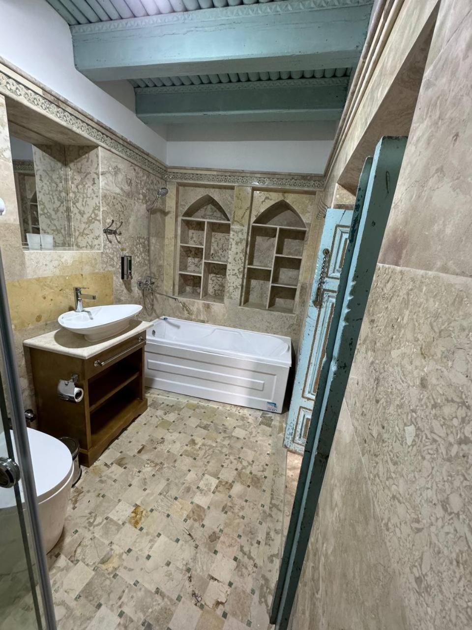 Duston Boutique XIX Century Rooms Buchara Buitenkant foto